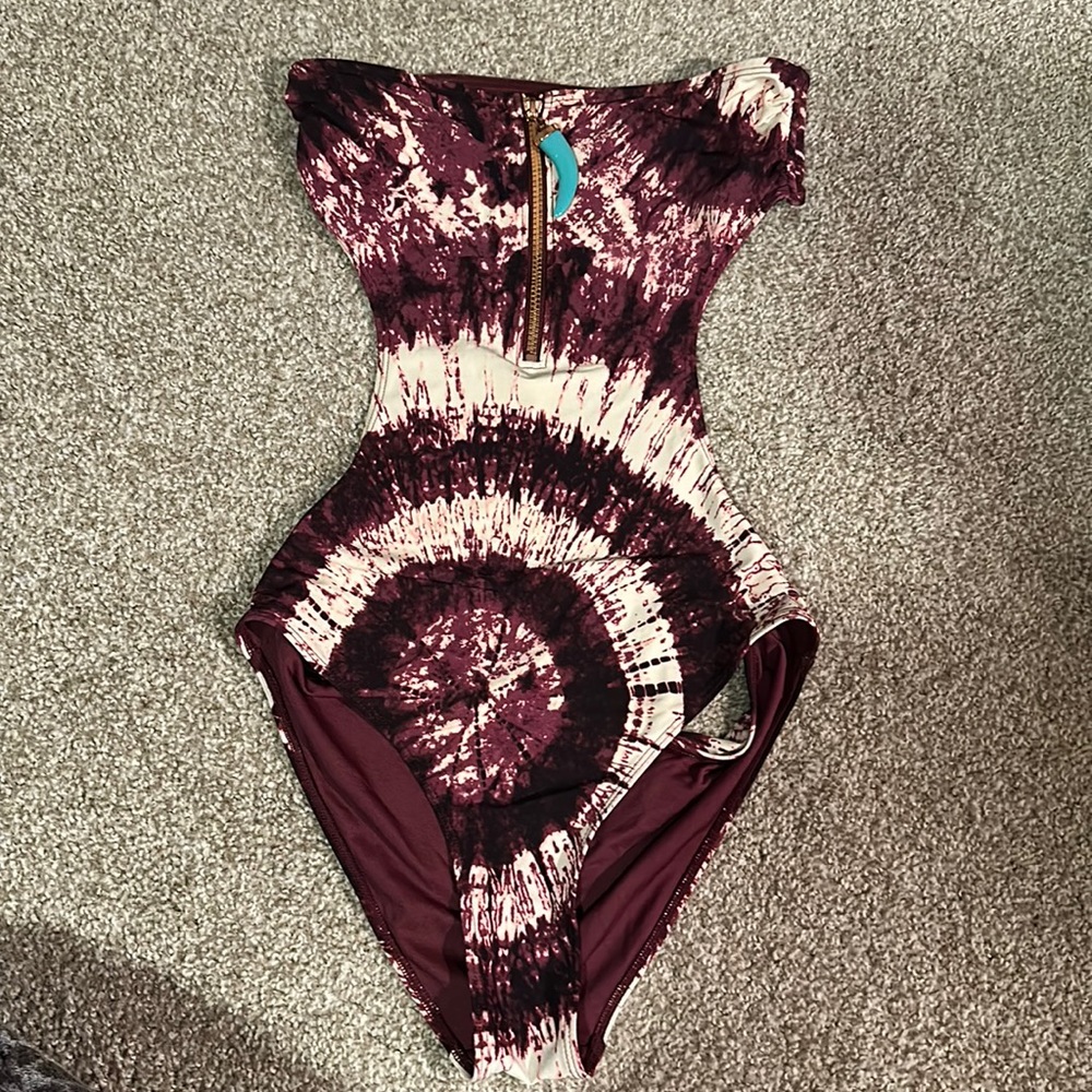 H&M one piece swimsuit